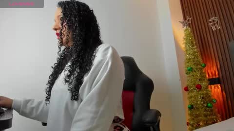 Y E R A  online show from 8, 1, 2026