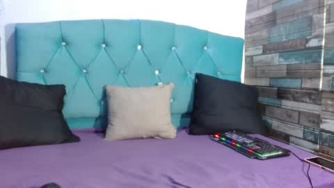 yesamin_stone18 online show from 13, 4, 2026