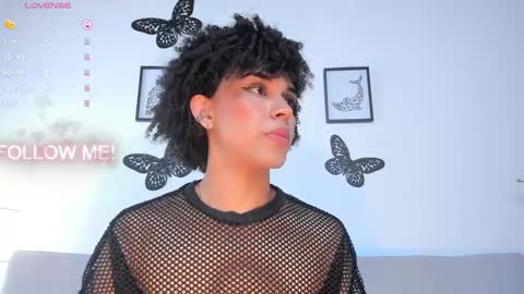Snapshot of yess__daddyy chatting on 13, 12, 2024 YAMPOOL online show from 13, 12, 2024