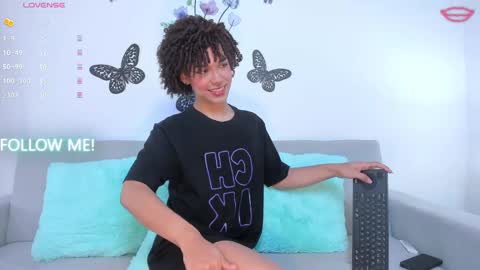 Snapshot of yess__daddyy chatting on 14, 2, 2025 YAMPOOL online show from 14, 2, 2025
