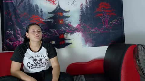 yetza_camila online show from 9, 9, 2025