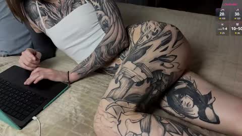 Snapshot of yexes chatting on 10, 10, 2025 yexes online show from 10, 10, 2025