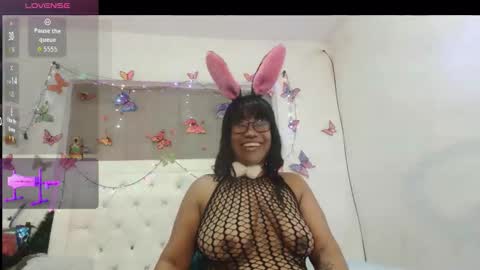 Yhazan Blake online show from 1, 11, 2025