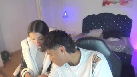 Yiing and yang online show from 8, 9, 2025