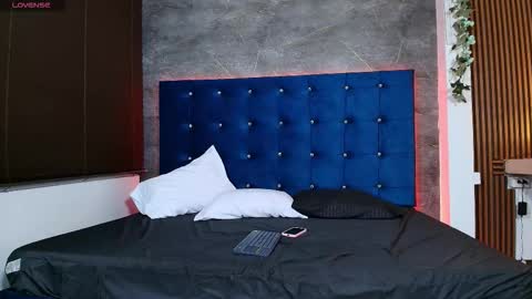  YIN  YANG  online show from 26, 9, 2025