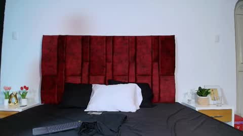  YIN  YANG  online show from 6, 10, 2025