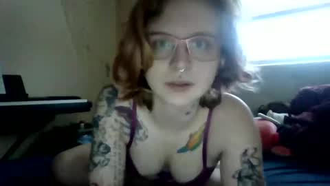 Yilling Matriarch online show from 5, 1, 2026