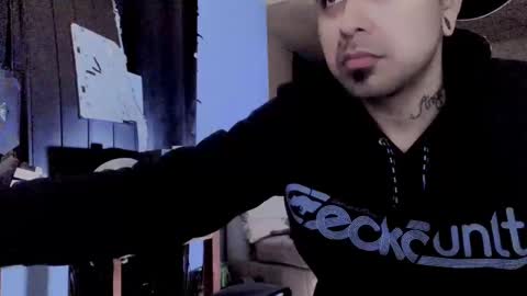 YuMMYuMMz online show from 4, 10, 2025