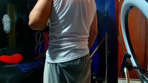 yingandyangg online show from 6, 3, 2026