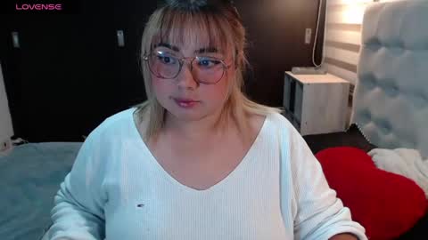hii i am yini online show from 20, 5, 2026
