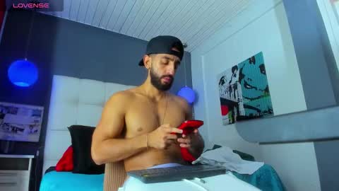 Snapshot of yiyo10_ chatting on 3, 2, 2026 Yiyo online show from 3, 2, 2026