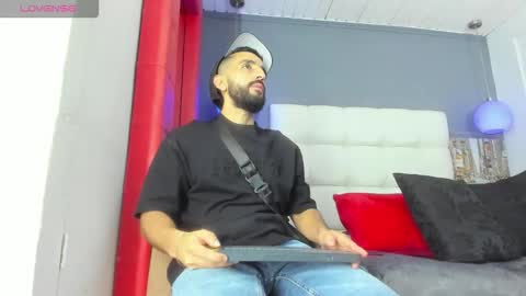 Snapshot of yiyo10_ chatting on 9, 2, 2026 Yiyo online show from 9, 2, 2026