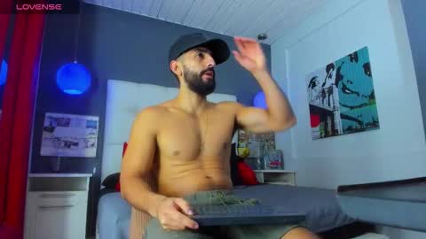 Snapshot of yiyo10_ chatting on 15, 2, 2026 Yiyo online show from 15, 2, 2026