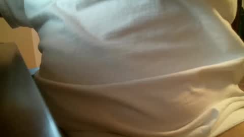 Snapshot of yng4funinfl chatting on 25, 10, 2025 yng4funinfl online show from 25, 10, 2025