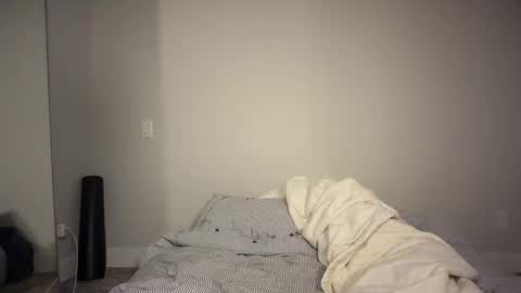 yngdesire1 online show from 11, 1, 2026