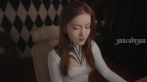 ynnenbrynn online show from 6, 11, 2025