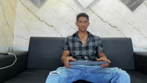 Snapshot of yoel_blessed chatting on 4, 6, 2026 Yoel online show from 4, 6, 2026