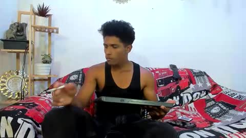 yoel_hot2004 online show from 13, 2, 2026