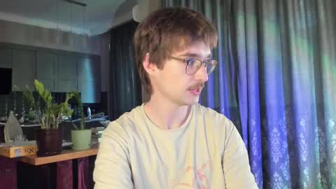 Snapshot of yoga_pizza_420 chatting on 19, 5, 2026 Max online show from 19, 5, 2026