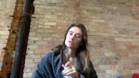 Snapshot of yogagirl777 chatting on 23, 1, 2025 Ann Marie online show from 23, 1, 2025