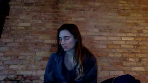 Snapshot of yogagirl777 chatting on 5, 3, 2025 Ann Marie online show from 5, 3, 2025