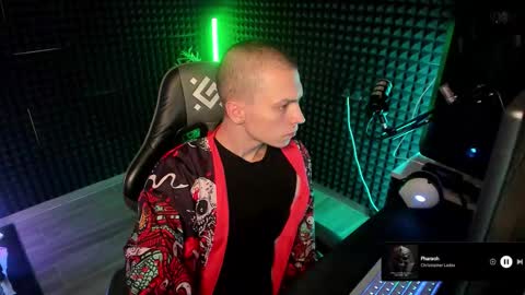 Snapshot of yoi_aji chatting on 28, 11, 2025 You can ask my name in pm online show from 28, 11, 2025