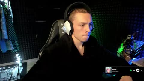 Snapshot of yoi_aji chatting on 19, 12, 2025 You can ask my name in pm online show from 19, 12, 2025