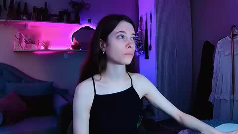 yoka_paradoxxx online show from 3, 5, 2026