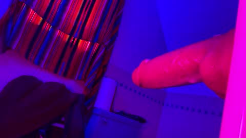 Yolodildo online show from 5, 1, 2026