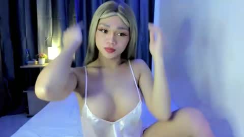 Snapshot of yonas_fucktoy chatting on 3, 10, 2025 yona online show from 3, 10, 2025