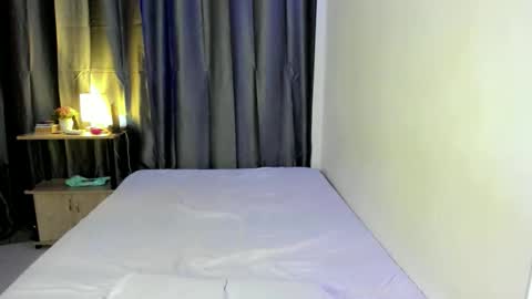 Snapshot of yonas_fucktoy chatting on 4, 10, 2025 yona online show from 4, 10, 2025