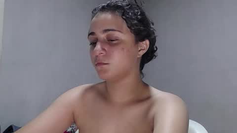 Little Mike Independent model online show from 11, 10, 2025