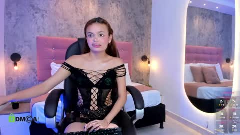 Snapshot of yoselin_lewis chatting on 8, 4, 2026 Yoselin online show from 8, 4, 2026