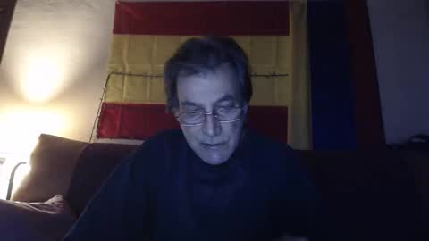 Snapshot of yosep44 chatting on 13, 10, 2025 yosep online show from 13, 10, 2025