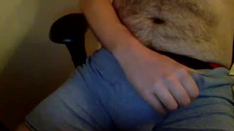 yoshiikneels online show from 26, 12, 2024