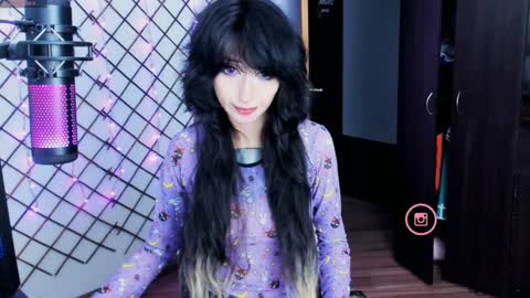 Snapshot of yoshino_san chatting on 8, 1, 2025 you can call me Andy or yoshi 3 online show from 8, 1, 2025