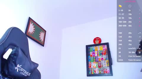 Snapshot of yosoy_enzo2020 chatting on 7, 10, 2025 Enzo online show from 7, 10, 2025