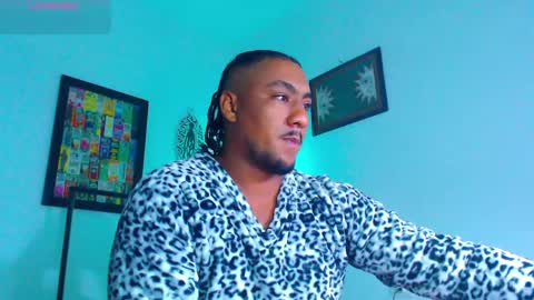 Snapshot of yosoy_enzo2020 chatting on 11, 5, 2026 Enzo online show from 11, 5, 2026