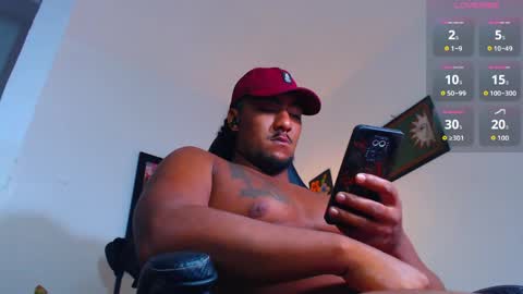 Snapshot of yosoy_enzo2020 chatting on 18, 5, 2026 Enzo online show from 18, 5, 2026