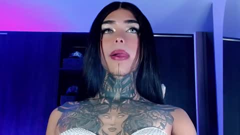 yosselin_cameron online show from 5, 2, 2026