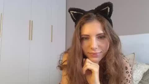Snapshot of you_desire chatting on 14, 5, 2026 Liliya online show from 14, 5, 2026