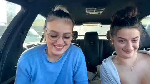 Snapshot of you_love_melisa chatting on 26, 1, 2025 private on 18 per minute start private 500 tokensOnlyfans  online show from 26, 1, 2025