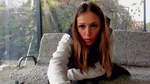 Snapshot of you_love_melisa chatting on 27, 10, 2025 private on 18 per minute start private 500 tokensOnlyfans  online show from 27, 10, 2025