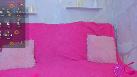 Snapshot of youbabycum25 chatting on 30, 11, 2025 Nicol online show from 30, 11, 2025