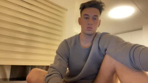 Snapshot of youcan__ chatting on 30, 9, 2025 youcan__ online show from 30, 9, 2025