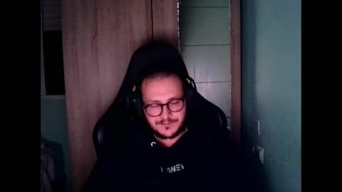 A... online show from 13, 2, 2025