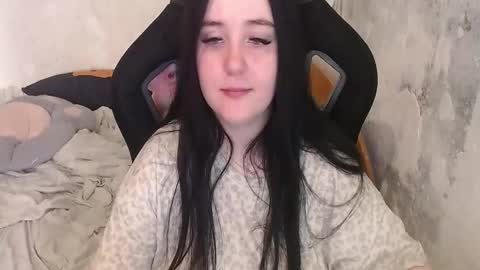 Snapshot of your_8a8y chatting on 27, 3, 2026 your_8a8y online show from 27, 3, 2026