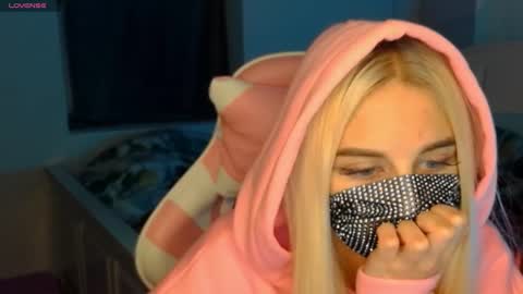 Barbie online show from 4, 1, 2025