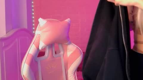 Barbie online show from 10, 2, 2025