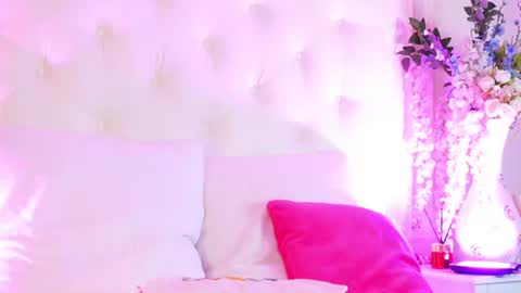 Snapshot of your_bustygirl chatting on 16, 6, 2026 your_bustygirl online show from 16, 6, 2026